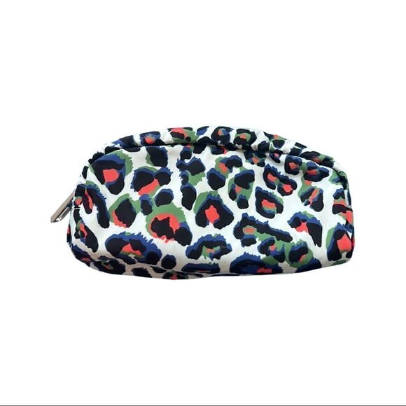 Make up bag ✨✨✨  - Picture 2 of 11